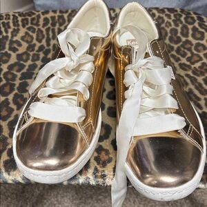 Keds Gold Sneakers with White Laces - 8
